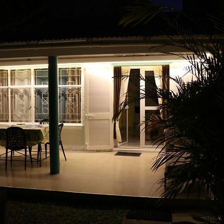Residence Les Cygnes, Pereybere. Pereybere Beach Eksteriør billede