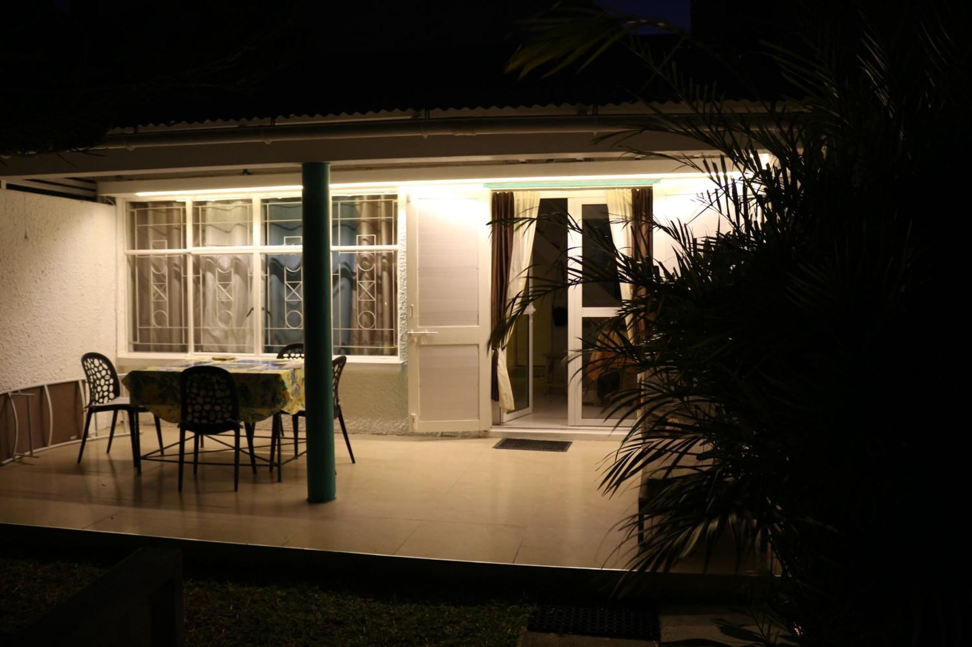 Residence Les Cygnes, Pereybere. Pereybere Beach Eksteriør billede